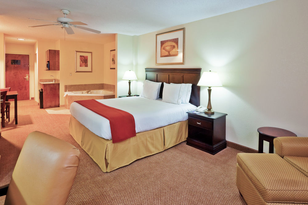 Best Western Plus Philadelphia-Choctaw Hotel And Suites Екстериор снимка